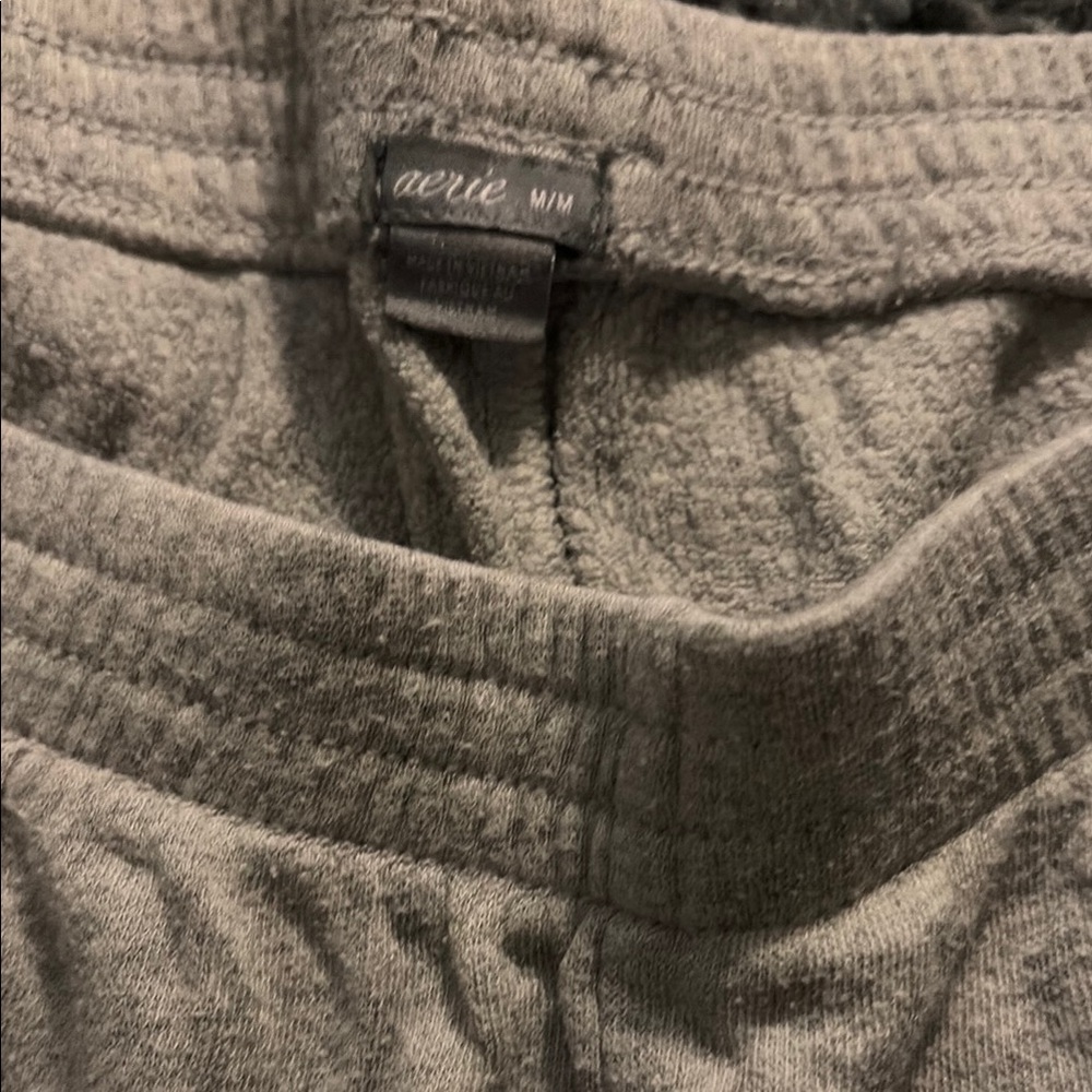 aerie Gray sweat Pants - Medium